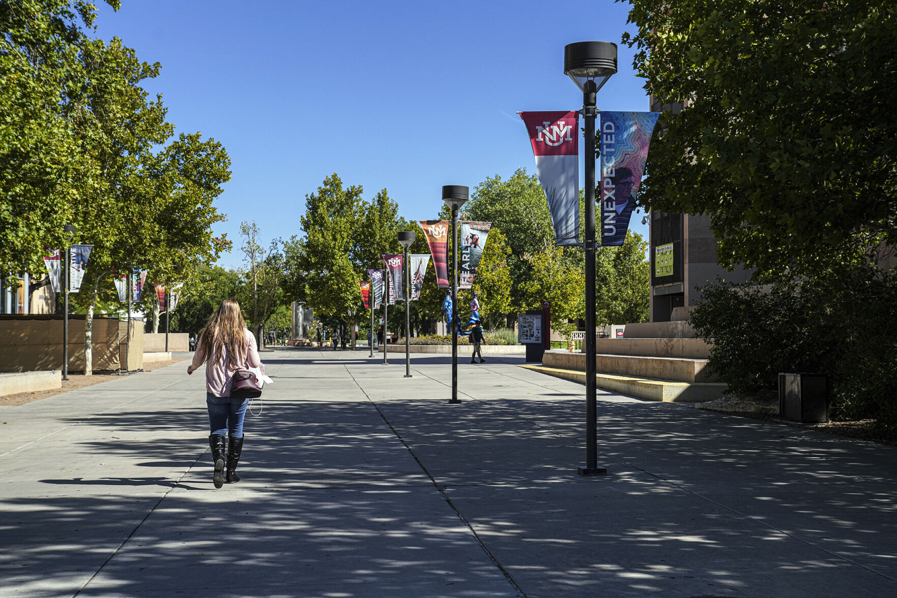 090220_UNM_013-rgb.jpg